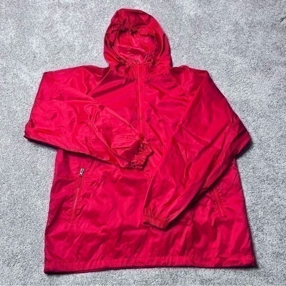 Foot Locker men’s packable waterproof windbreaker jacket size large